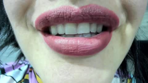 Snapshot of _antomouth_paradise chatting on 12.19.24 antonia online show from 12.19.24