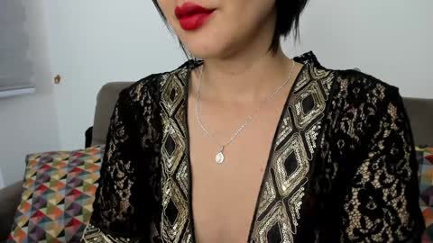 Snapshot of _antomouth_paradise chatting on 01.10.25 antonia online show from 01.10.25