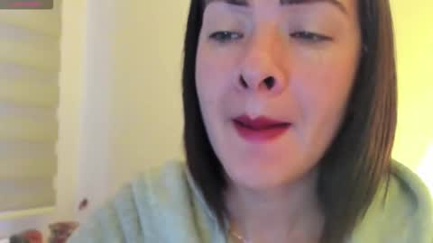 Snapshot of _antomouth_paradise chatting on 09.22.25 antonia online show from 09.22.25