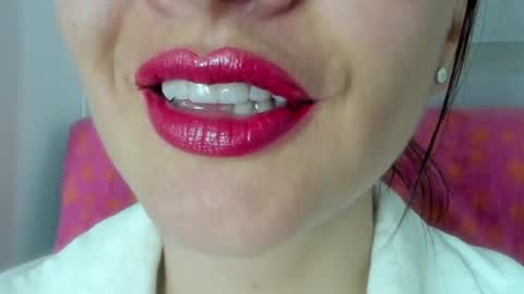 antonia online show from 07.04.26