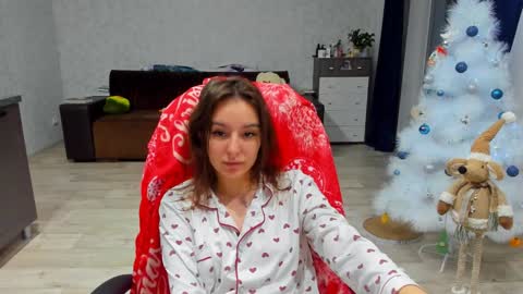 Snapshot of _arina_cox__ chatting on 01.11.25 Arina online show from 01.11.25