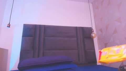 Arlet online show from 10.29.25