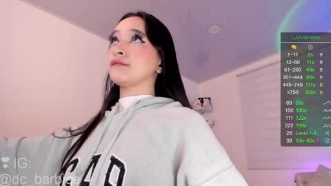 Andrea online show from 11.23.25