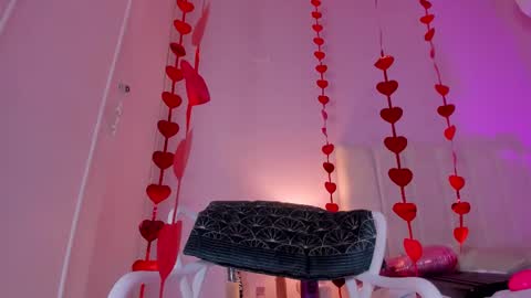Hi guys i am Bianca  online show from 02.14.25