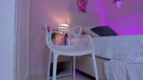 Hi guys i am Bianca  online show from 02.19.25