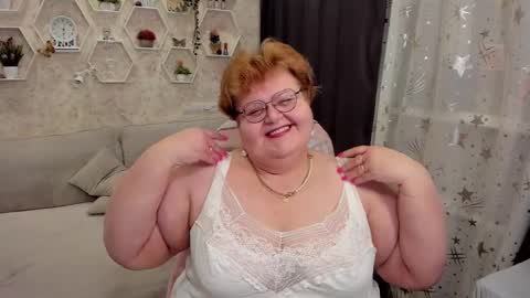 Snapshot of _big_beautiful_love_ chatting on 02.28.25 Louise  ONLY IN PVT  Masturbation with dildo and cum  Naked  Show and play with pussy  Blow job  Hand job  ONLY IN PVT  online show from 02.28.25