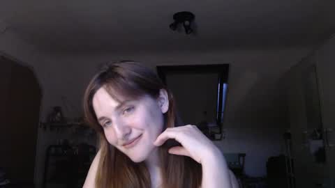_biscotti_ online show from 03.04.25