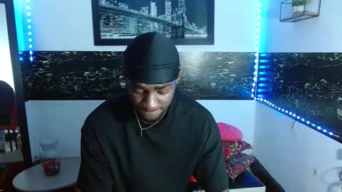 Snapshot of _black_stallion chatting on 10.07.25 Andrew online show from 10.07.25