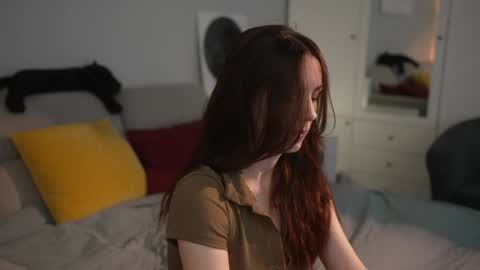 Lili online show from 09.26.25