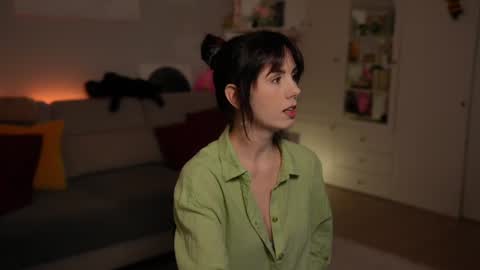 Lili online show from 06.28.26