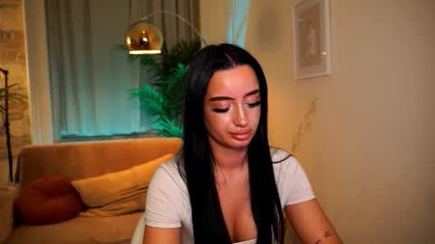 Pearl online show from 03.10.26