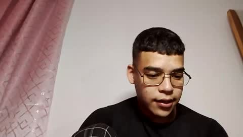 Snapshot of _blake_boy chatting on 10.11.25 _blake_boy online show from 10.11.25