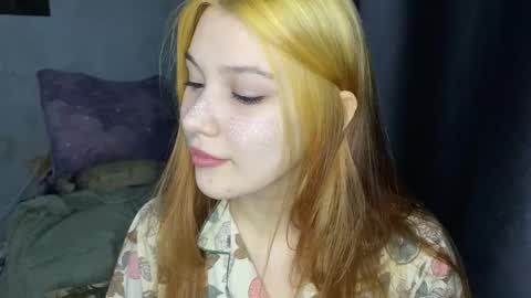 Snapshot of _blossom_breeze chatting on 10.19.25 Muse online show from 10.19.25