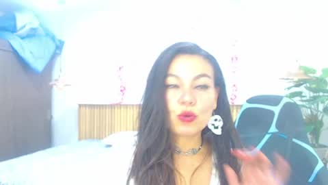 Snapshot of _bonnie__and_clyde chatting on 04.16.26 _bonnie__and_clyde online show from 04.16.26