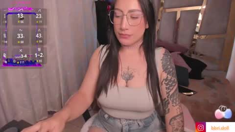 Angie  Independent model online show from 02.16.25
