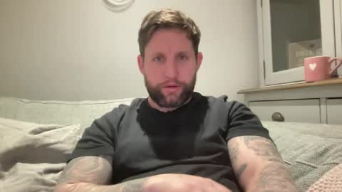 Snapshot of _british_hung_ chatting on 01.09.25  UK BigThick Cock  online show from 01.09.25