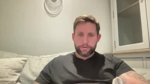 Snapshot of _british_hung_ chatting on 09.28.25  UK BigThick Cock  online show from 09.28.25