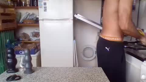 Snapshot of _bubble_buttfunxxx chatting on 12.20.24 _bubble_buttfunxxx online show from 12.20.24