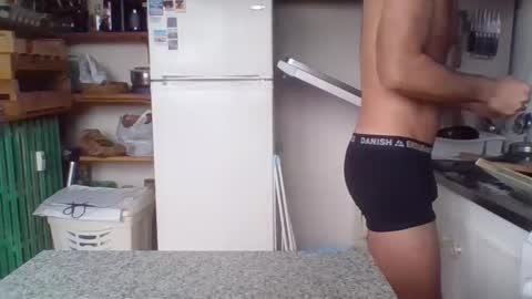 Snapshot of _bubble_buttfunxxx chatting on 02.11.25 _bubble_buttfunxxx online show from 02.11.25