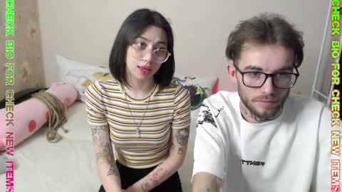 Snapshot of _by_double_sexy_miss_ chatting on 02.22.25 _by_double_sexy_miss_ online show from 02.22.25