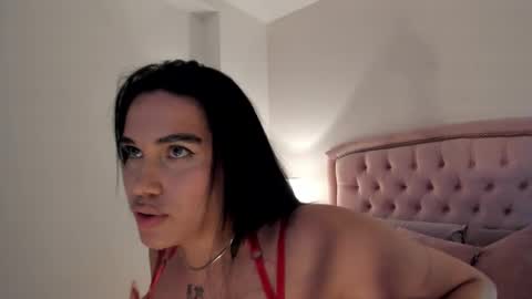 Snapshot of _cailyn chatting on 10.13.25 cailyn online show from 10.13.25