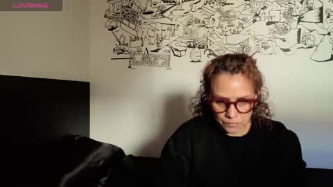 Snapshot of _candela_v chatting on 03.15.26 _candela_v online show from 03.15.26