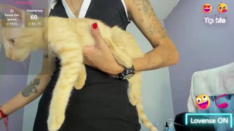  candy jade  online show from 11.30.25