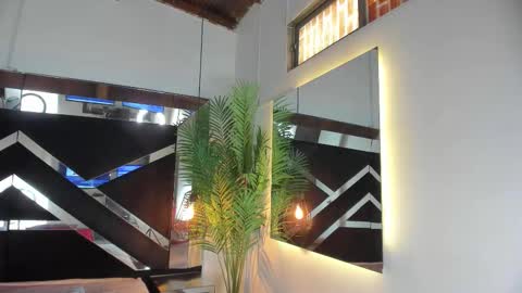 Candy online show from 10.23.25