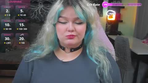 _candym1lky_ online show from 11.11.25