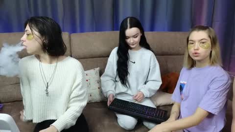 _capybara0_0 online show from 01.21.25