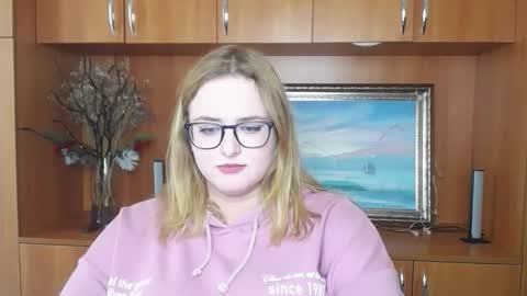 Mary online show from 09.18.25