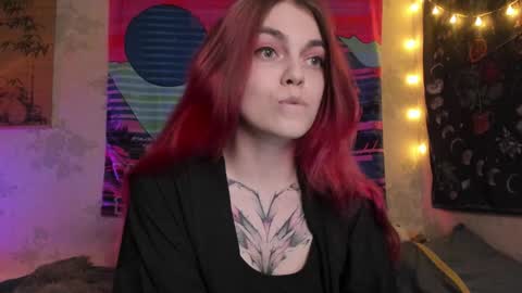 Caroline online show from 01.16.25
