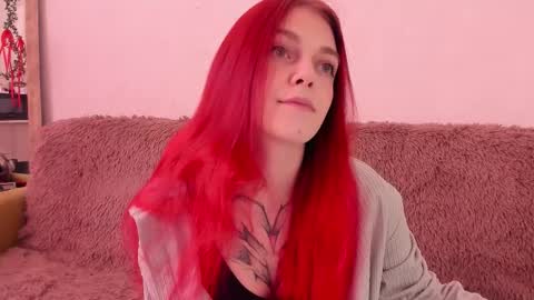 Caroline online show from 09.23.25