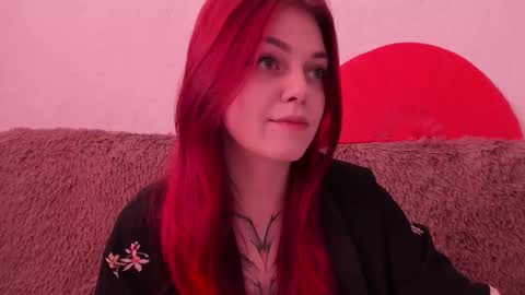 Snapshot of _caroline_coy chatting on 02.07.26 Caroline online show from 02.07.26