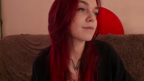 Snapshot of _caroline_coy chatting on 02.26.26 Caroline online show from 02.26.26