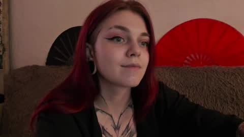 Caroline online show from 04.03.26