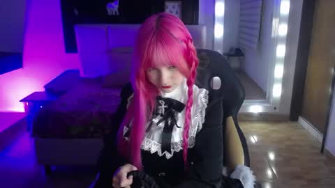 _charlotte_collins_ online show from 04.09.26