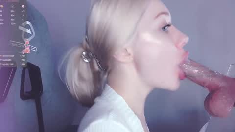 Snapshot of _chatur_babe chatting on 01.12.25 Angelina online show from 01.12.25