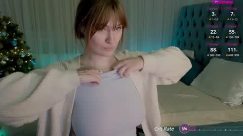 Snapshot of _chlo_e chatting on 12.14.24 Alisa NO NUDE online show from 12.14.24