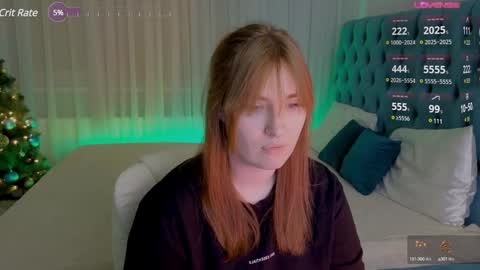 Snapshot of _chlo_e chatting on 12.21.24 Alisa NO NUDE online show from 12.21.24