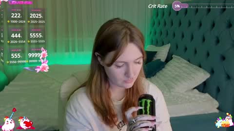 Snapshot of _chlo_e chatting on 02.04.25 Alisa NO NUDE online show from 02.04.25