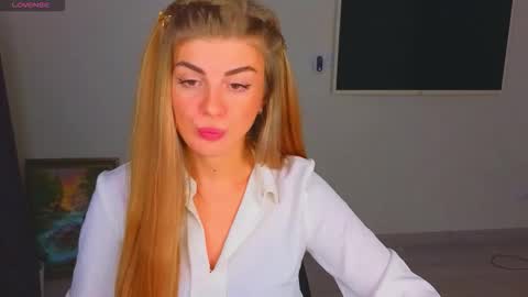 D online show from 11.07.25