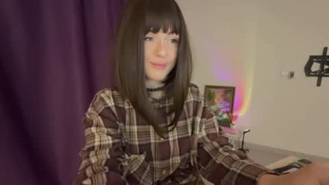 Snapshot of _comefeelme_ chatting on 06.18.26 D online show from 06.18.26