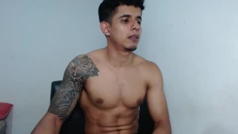  crissgex  online show from 04.18.26