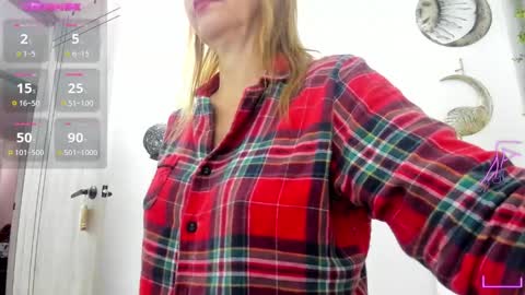  cristal ayala online show from 12.08.24