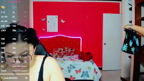 _curvy_mature_ online show from 12.16.24