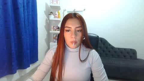 Snapshot of _cute_katy_ chatting on 12.30.24 Katherine Shedule 10pm -4 am Colombia hour online show from 12.30.24