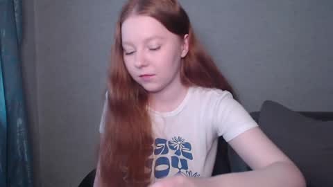 Snapshot of _damnbaby chatting on 05.06.26 _damnbaby online show from 05.06.26