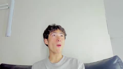 Snapshot of _dantfox_ chatting on 09.16.25 Dante online show from 09.16.25