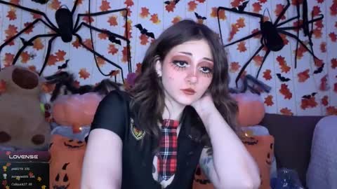 Kate online show from 10.15.25